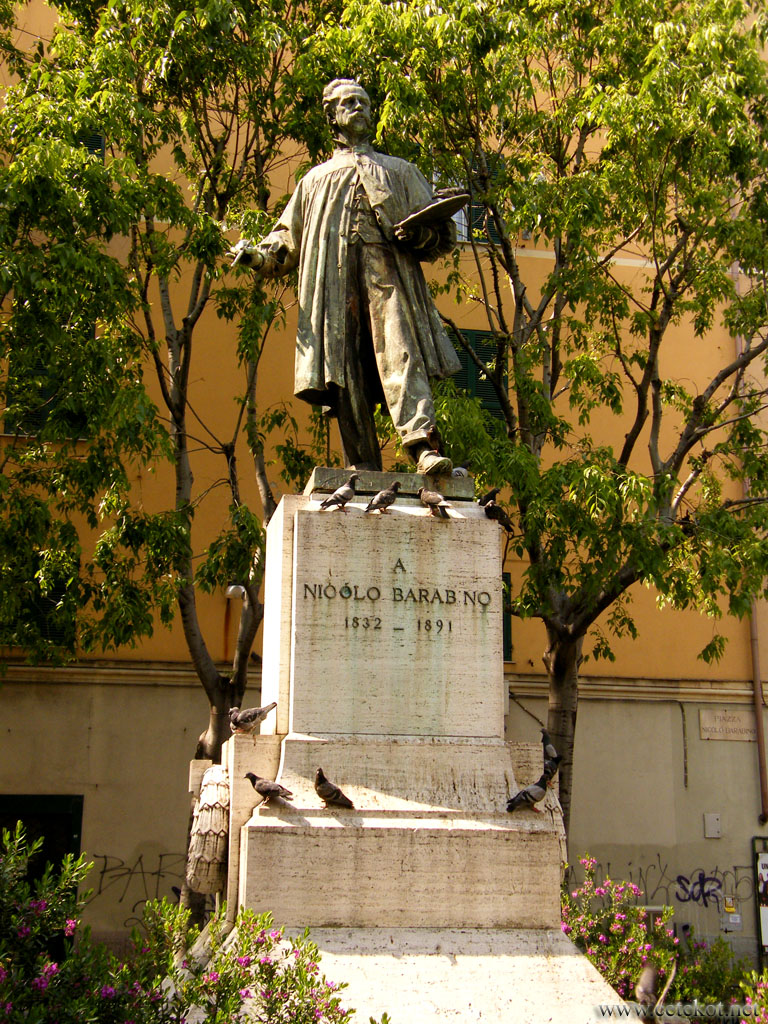 Генуя: памятник Николо Барабино.
