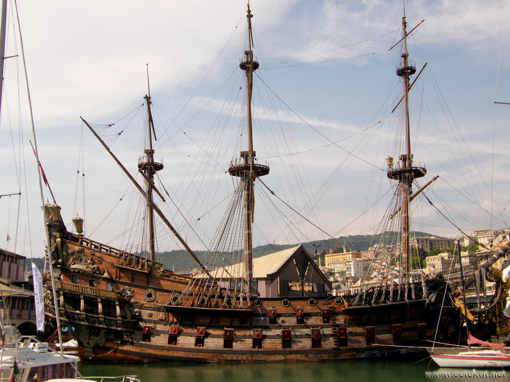 Генуя: корабль Колумба.