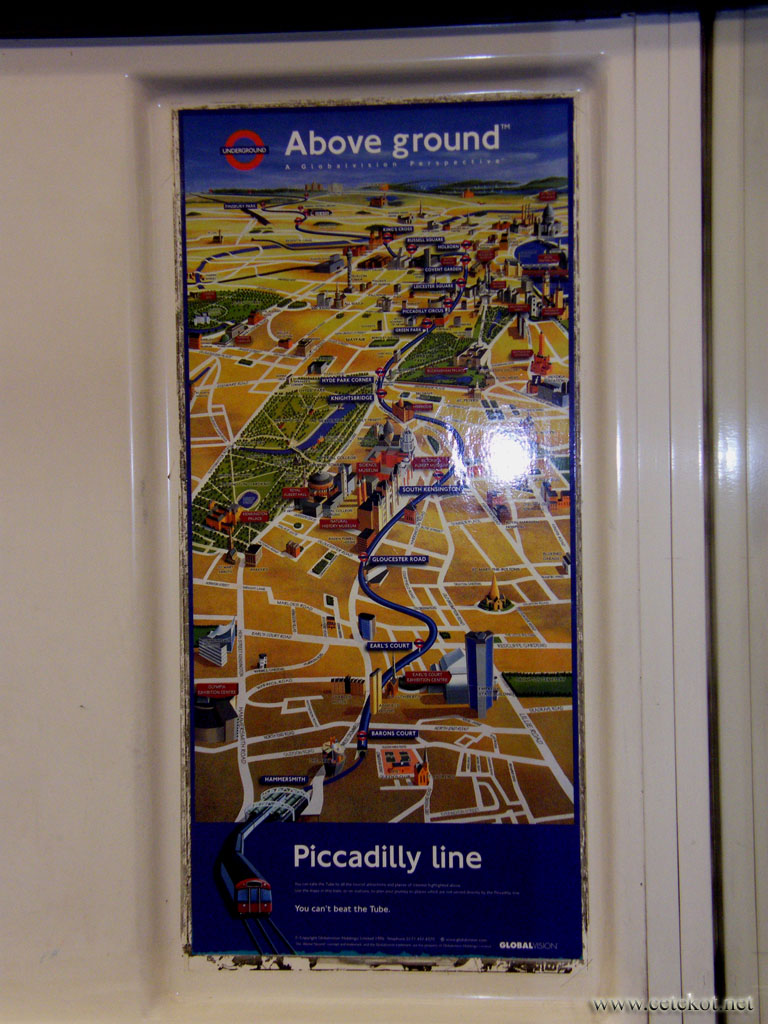 Лондон: линия Пикадилли сверху.