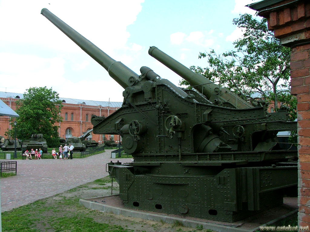 Питер, музей артиллерии: БР-17, 210-мм пушка обр. 1939 г.
