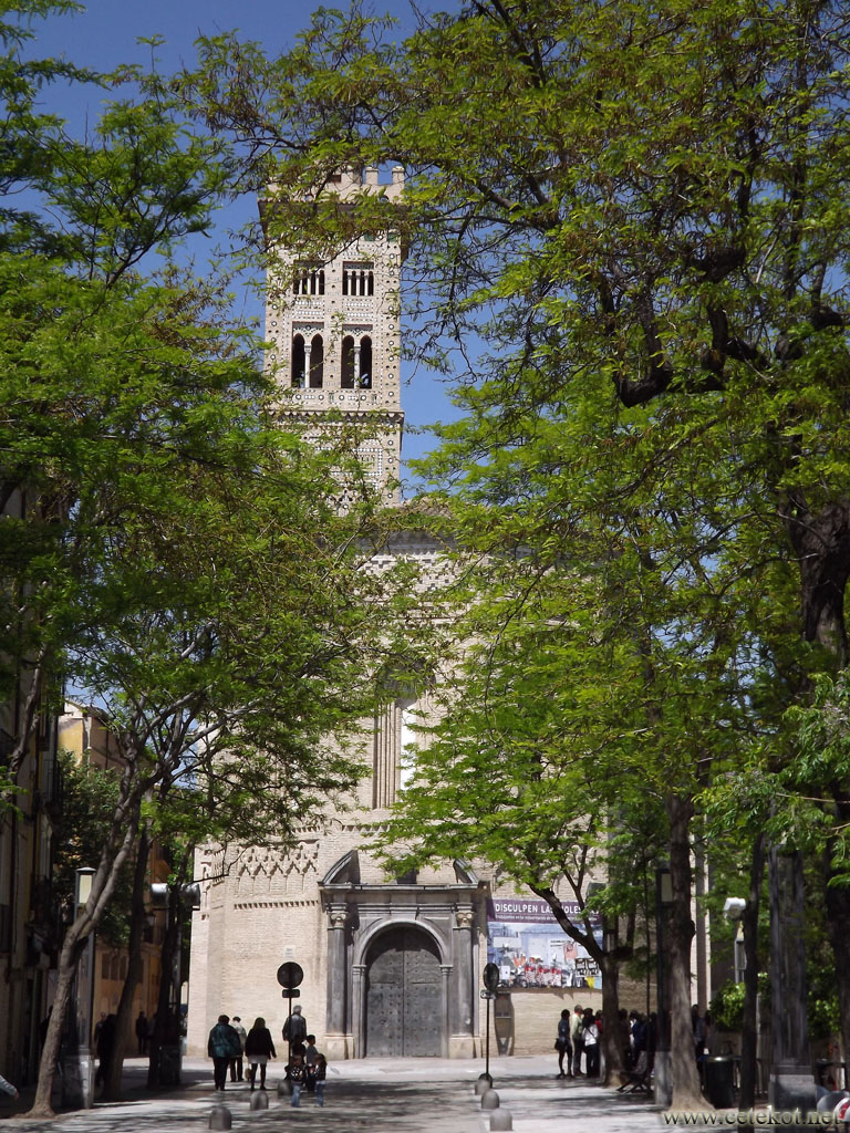 Сарагоса: башня св. Магдалены ( torre de la Magdalena ).