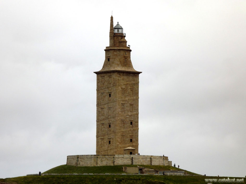 Ла-Корунья: маяк 